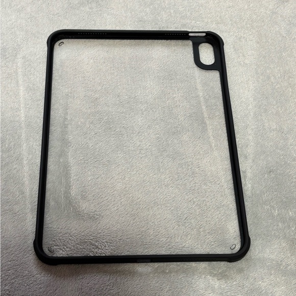 10.9” clear iPad case - Picture 2 of 2
